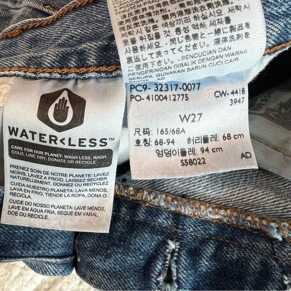 Levi’s | 501 | Distressed | High Rise | Denim | Jean | Short | Blue | Size 27 - Picture 2 of 6